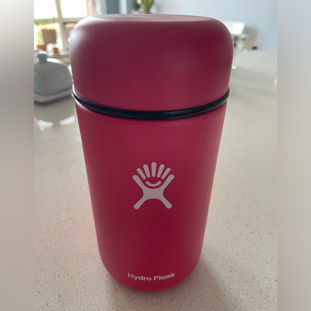 Hydroflask insulated thermos